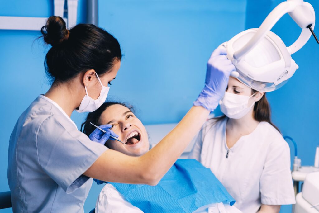 Dientes amarillos | DentalOne